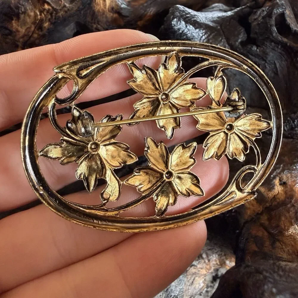 Art Nouveau Style Floral Oval Brooch Pin Antiqued Gold Tone Finish Statement